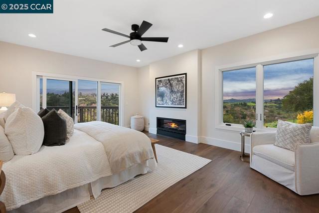 625 Sky Hy Cir, Lafayette CA: https://media.crmls.org/mediaz/c4513fe0-03b7-4da6-9ece-63e8642c6254.jpg