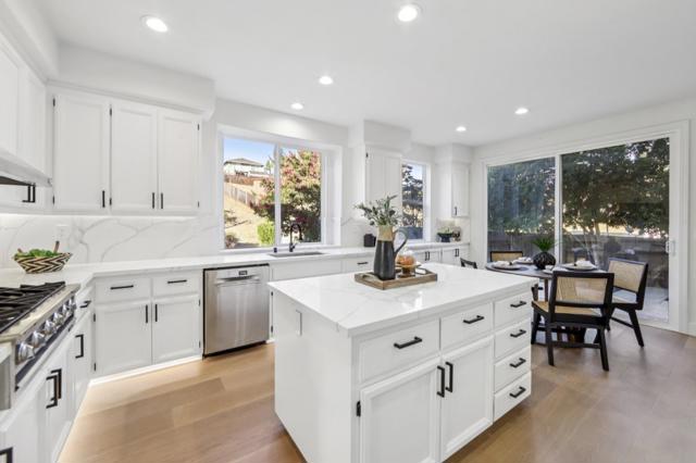 1527 Calco Creek Drive, San Jose CA: https://media.crmls.org/mediaz/c452b37f-6968-4695-b62e-56b5c9999085.jpg