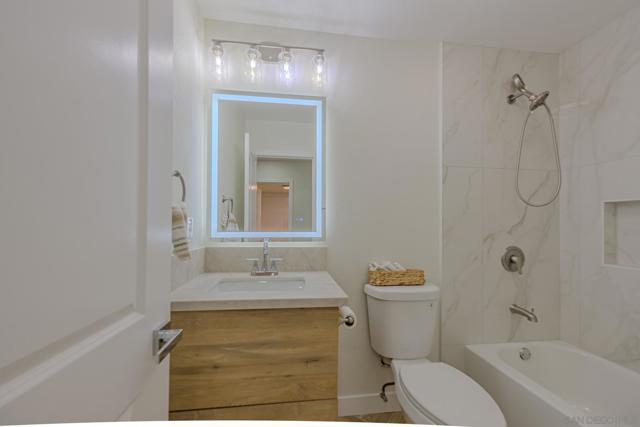 10805 Eberly Ct, San Diego CA: https://media.crmls.org/mediaz/c4532b24-3193-4e3c-9a99-34fd54aa40d3.jpg