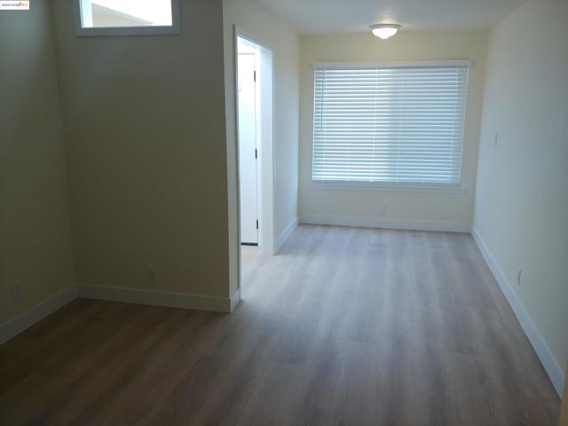 139 Heather Ave, Hercules CA: https://media.crmls.org/mediaz/c453ce11-1d79-40c6-a0a0-5c106e41bfdf.jpg