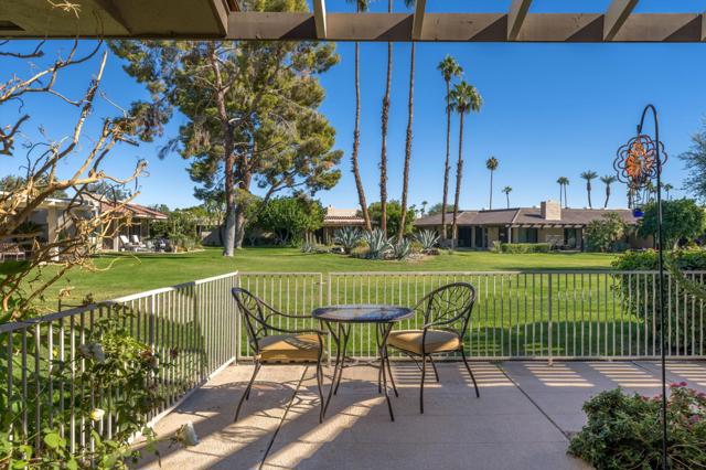 2 Whittier Court, Rancho Mirage, CA 92270