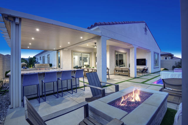 33 Magnum, Rancho Mirage, CA 92270