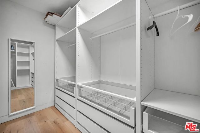 214 S Alexandria Avenue, Los Angeles CA: https://media.crmls.org/mediaz/c4549fe5-b59c-4c06-923f-f477775d8715.jpg