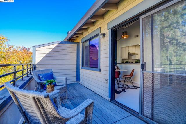 Image 35 of 51 For 6047 Joaquin Murieta Ave  F