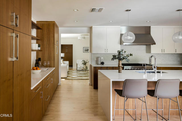 2755 E California Boulevard, Pasadena CA: https://media.crmls.org/mediaz/c4551fd3-5c08-45bb-a34e-bc1acb794af5.jpg