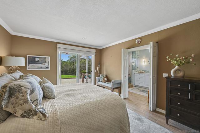 602 HOLLYRIDGE DRIVE, Encinitas CA: https://media.crmls.org/mediaz/c4556efc-5b99-4d10-83a5-d03c1df1263d.jpg