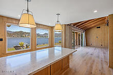 800 Lake Sherwood Drive, Lake Sherwood CA: https://media.crmls.org/mediaz/c45618a4-bb81-4288-a402-673caf41564c.jpg