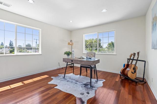 501 Minnesota Avenue, San Jose CA: https://media.crmls.org/mediaz/c4567bd9-49d6-456b-a13b-7ae5ef59d1e6.jpg