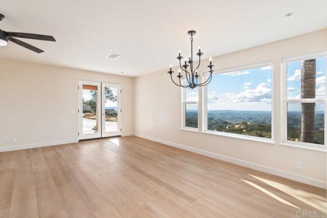 Detail Gallery Image 14 of 66 For 1810 via Ladera, Fallbrook,  CA 92028 - 3 Beds | 2/1 Baths