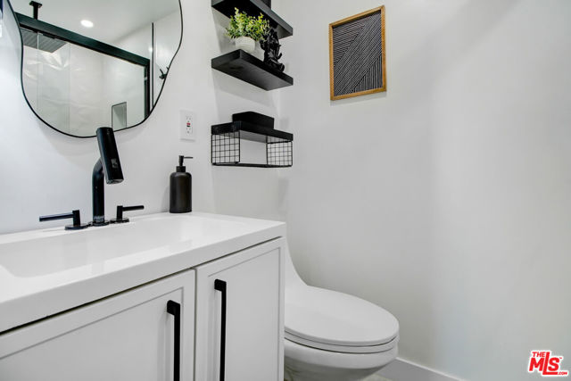 23209 Bigler Street photo 33