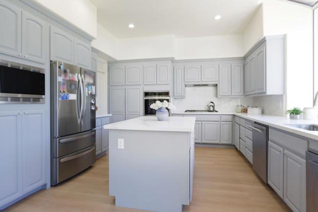 6035 Assisi Court, San Jose CA: https://media.crmls.org/mediaz/c4584def-5821-49c7-a224-ccd9a76f89ae.jpg