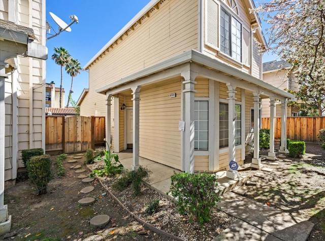 6153 Potrero Drive, Newark CA: https://media.crmls.org/mediaz/c4587ac1-8ae7-48fd-9b1c-df92ca5a3d94.jpg