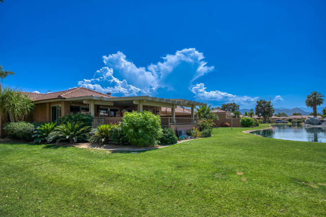 82208 Cochran Drive, Indio CA: https://media.crmls.org/mediaz/c459a133-b174-4429-bf2f-5dd3af4be786.jpg
