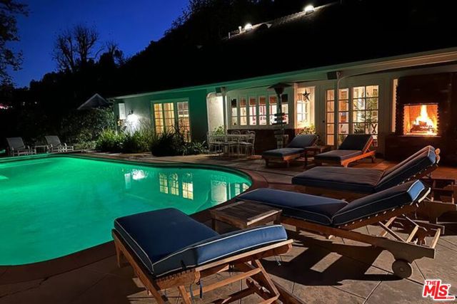 Drew Fenton | 1456 Roscomare Road Los Angeles CA | MLS: 7527117 Drew Fenton | 1456 Roscomare Road Los Angeles CA | MLS: 7527117