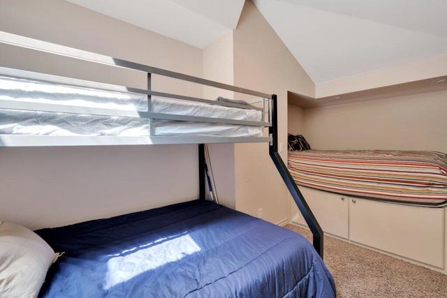 Image 15 of 33 For 77791 Woodhaven Drive