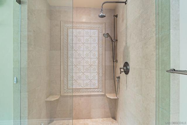 2500 6th Ave, San Diego CA: https://media.crmls.org/mediaz/c45b6185-fa1c-4743-a346-f934510eb07b.jpg