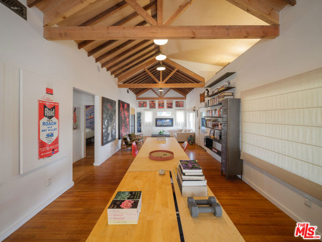 5701 7th Avenue, Los Angeles CA: https://media.crmls.org/mediaz/c45d0029-9ea2-4d94-a1ec-9f03774da43c.jpg
