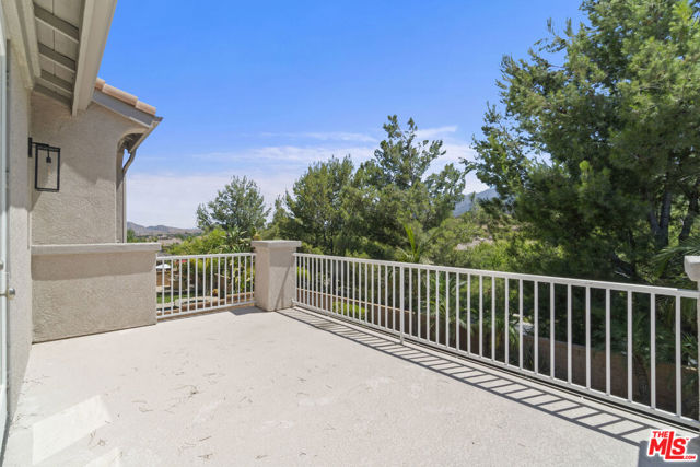 Image 39 of 52 For 8639 Edelweiss Drive