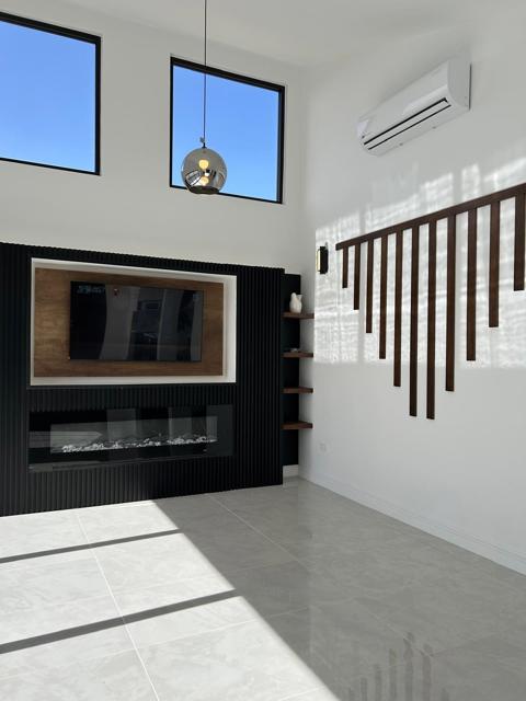 9357 Via del Fresno,  CA: https://media.crmls.org/mediaz/c45e52c1-b466-40a2-b0be-4d673288e3ef.jpg