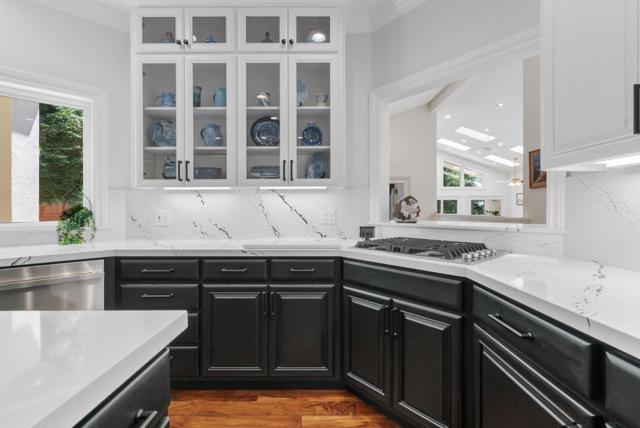 29 Kite Hill Road, Santa Cruz CA: https://media.crmls.org/mediaz/c45ef61c-8c35-4ba0-92f3-412a0a60273e.jpg