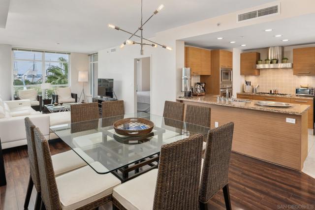 1431 Pacific Hwy, San Diego CA: https://media.crmls.org/mediaz/c45fd136-9ef7-4ad2-b5a2-49fc73656309.jpg