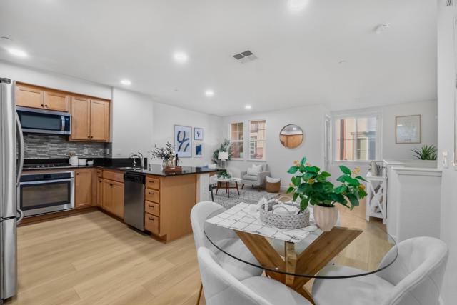 1032 Abruzzo Lane, San Jose CA: https://media.crmls.org/mediaz/c4608686-24ff-4b8c-8694-ce758daafc95.jpg
