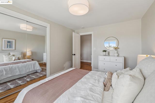 Image 41 of 56 For 4015 Rhoda Ave