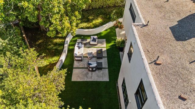 670 Edgewood Road, San Mateo CA: https://media.crmls.org/mediaz/c461f815-7ac7-4391-9419-0e16339f222d.jpg