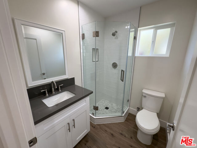 1324 W 30th Street, Los Angeles CA: https://media.crmls.org/mediaz/c46236a3-3a56-4135-8aa5-ee57fd38689a.jpg
