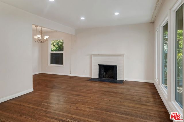 12613 Hatteras Street photo 2