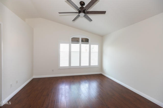 5247 San Francesca, Camarillo CA: https://media.crmls.org/mediaz/c463250f-977b-452e-a79f-d7a7a96ba7c6.jpg