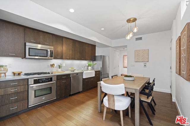 940 E 2nd Street, Los Angeles CA: https://media.crmls.org/mediaz/c4644b77-79da-4522-b276-9b4e43eecf8c.jpg
