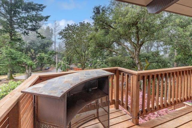 21721 Summit Road, Los Gatos CA: https://media.crmls.org/mediaz/c464bd26-ddc9-4ad1-99e4-0dc8bca541ce.jpg