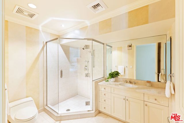 10727 Wilshire Boulevard, Los Angeles CA: https://media.crmls.org/mediaz/c465a349-c384-45e2-8ffc-ab2337c6a0ec.jpg