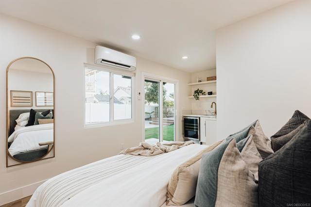 Image 32 of 49 For 208 Ditmar St