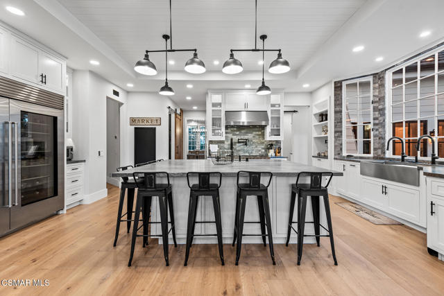 28845 Countryside Drive, Agoura Hills CA: https://media.crmls.org/mediaz/c465e4f4-6ff3-4728-8a83-09f97f2e1c90.jpg