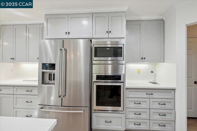 42 Freitas Dr, Moraga CA: https://media.crmls.org/mediaz/c466a3df-fe51-4c54-98f6-70f0383d0778.jpg