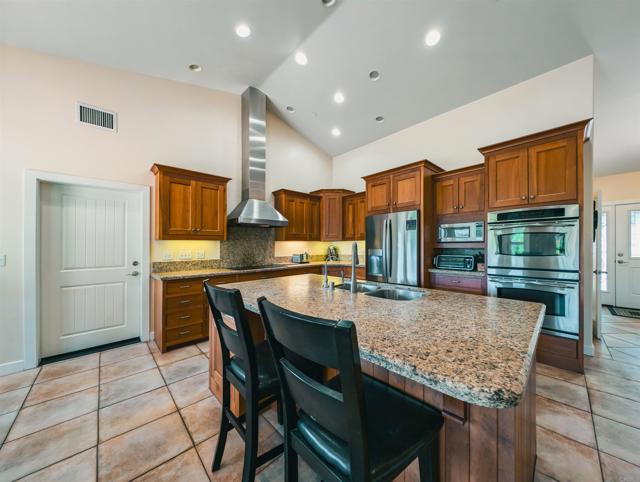 Image 13 of 75 For 9848 Vista Viejas