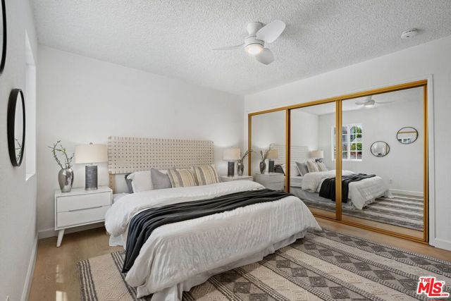 3588 Helms Avenue, Culver City CA: https://media.crmls.org/mediaz/c46767e7-177f-4c41-ad6a-3327a70f8b9c.jpg