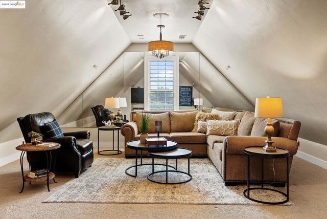 3501 Byer Road, Byron CA: https://media.crmls.org/mediaz/c46848cd-4bd4-4094-91db-50c49c7773a6.jpg