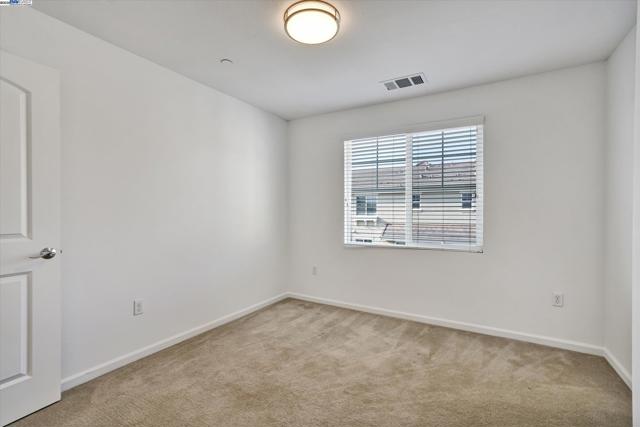 2890 Kew Ave, Livermore CA: https://media.crmls.org/mediaz/c468c442-8356-4b21-9605-534f046d0fad.jpg