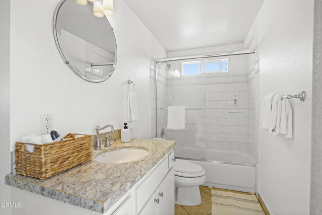 Detail Gallery Image 8 of 44 For 309 Ocean Dr, Oxnard,  CA 93035 - 4 Beds | 2/1 Baths