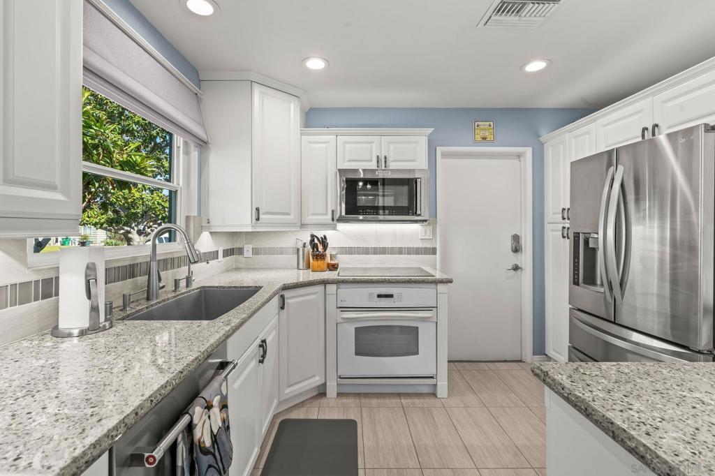 3919 69th - photo 16