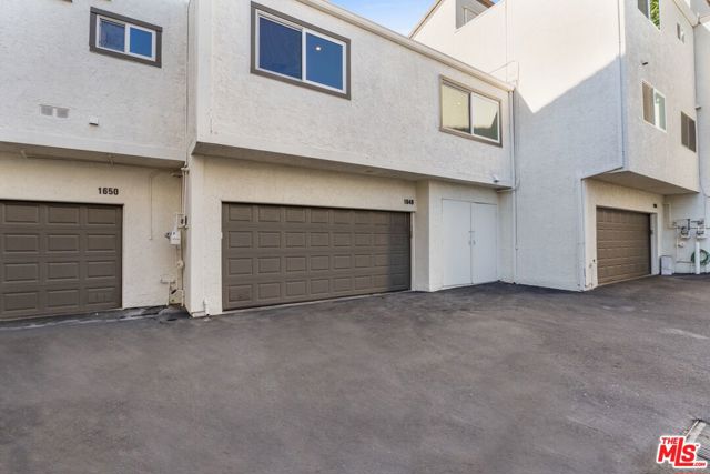 Drew Fenton | 1648 Palisades Drive Pacific Palisades CA | MLS: 7459601