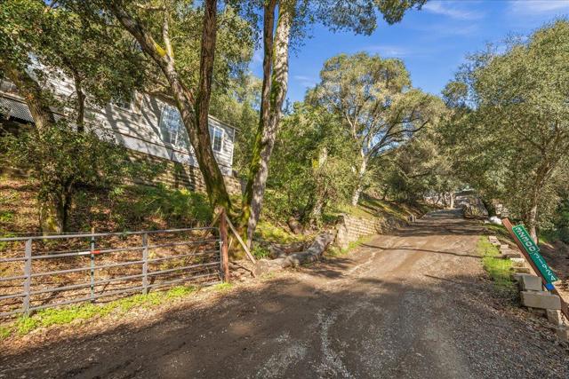 Image 47 of 48 For 32300 Palomares Road