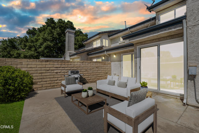 Detail Gallery Image 27 of 37 For 2451 Manet Ln, Simi Valley,  CA 93063 - 4 Beds | 3 Baths
