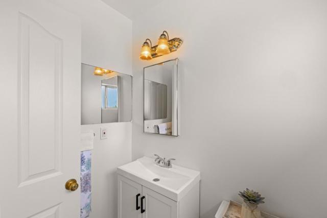 1609 Soto Street, Seaside CA: https://media.crmls.org/mediaz/c4708cc3-9abf-4884-bbcb-65b599993765.jpg