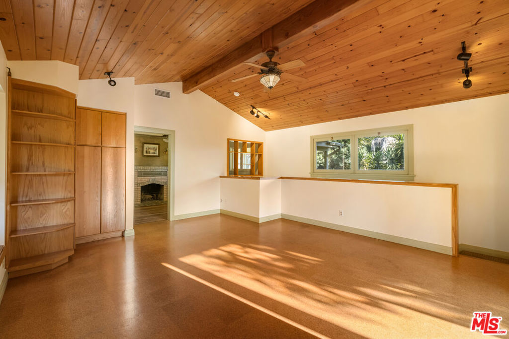 MLS #26856335 image #23