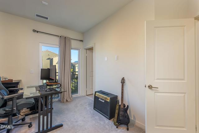 Detail Gallery Image 11 of 27 For 2753 Morter Ln, Camarillo,  CA 93012 - 2 Beds | 2/1 Baths