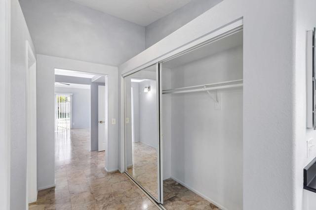 47970 Via Jardin, La Quinta CA: https://media.crmls.org/mediaz/c472dd86-1e80-401a-896e-a58b7f72d31e.jpg